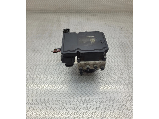 Jednotka ABS P31423315   Volvo V40 Cross country 2015