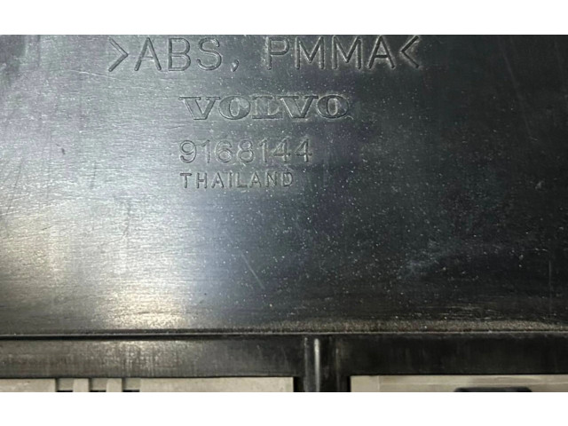 Přístrojová deska  Volvo S70  V70  V70 XC 1998 9168144, 9168138  
