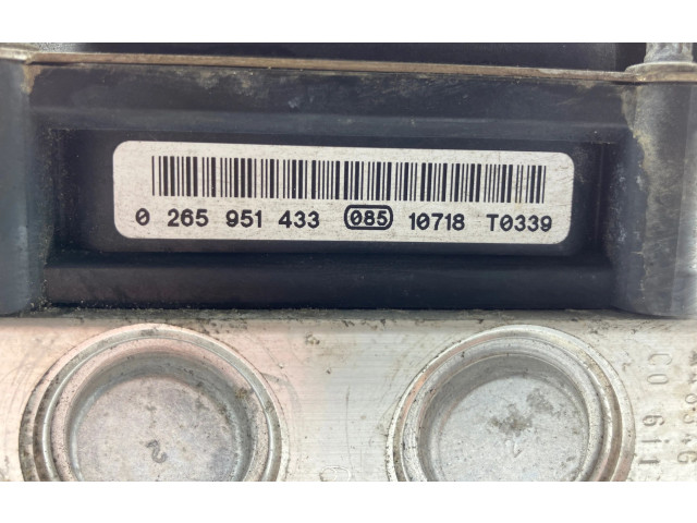 Jednotka ABS 0265951433, 10718T0339   Peugeot 3008 I 2014