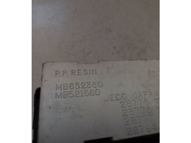Дисплей    MB652360, MB521560   Mitsubishi Space Runner