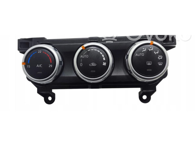 Блок управления климат-контролем    Mazda CX-3