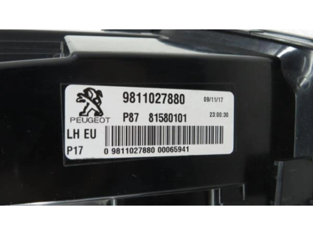 Задний фонарь  981102780    Peugeot 5008 II   2016- года