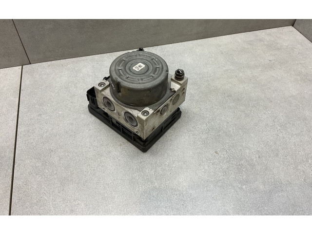 Jednotka ABS 5Q0907379P, 5Q0614517N   Audi A3 S3 8V 2014