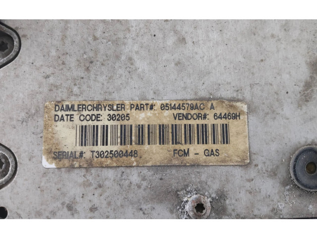   Pojistková skříňka 05144579AC, T302500448   Chrysler Voyager 2006