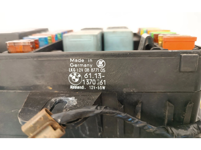   Pojistková skříňka 1381647   BMW 3 E30 1991