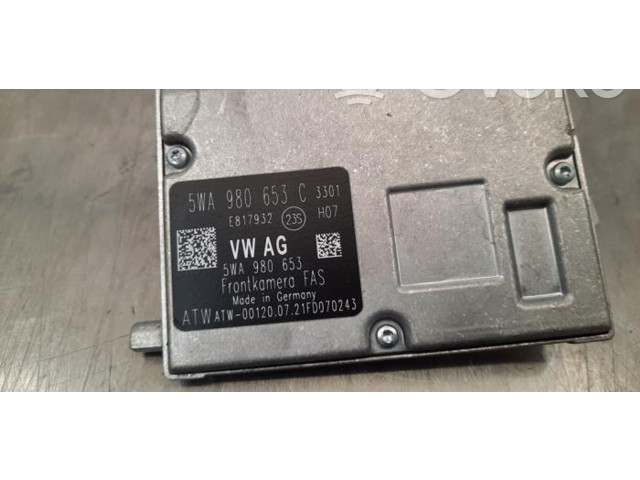 Vstřikovací lišta 5WA980653C   Volkswagen Golf VIII     
