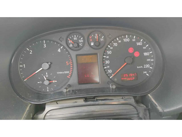 Панель приборов 8L0919880D   Audi A3 S3 8L       