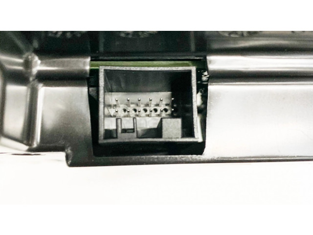 Панель приборов 8794209, 17649411   BMW X1 F48 F49       