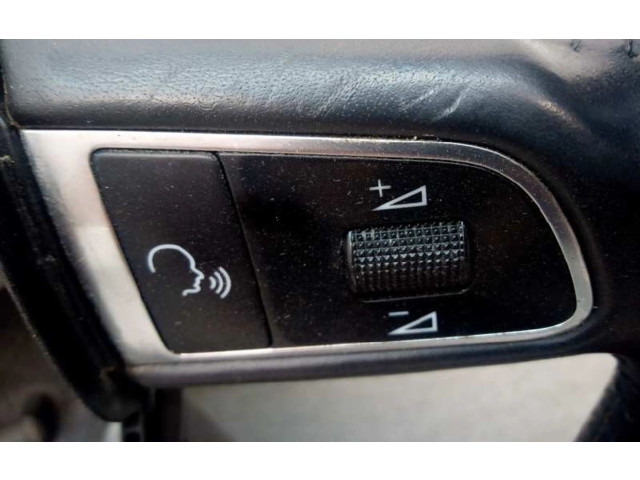 Vstřikovací lišta 8R0419091SWUN   Audi Q5 SQ5    CAHA 