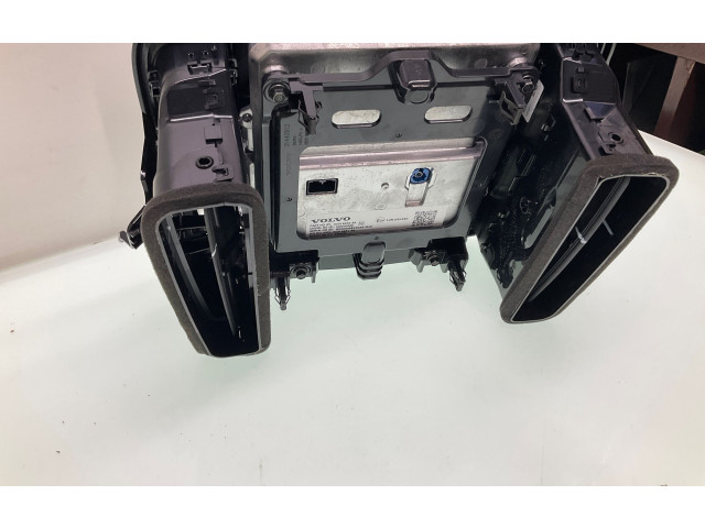 Дисплей    32316630AA, CV00008E   Volvo XC40
