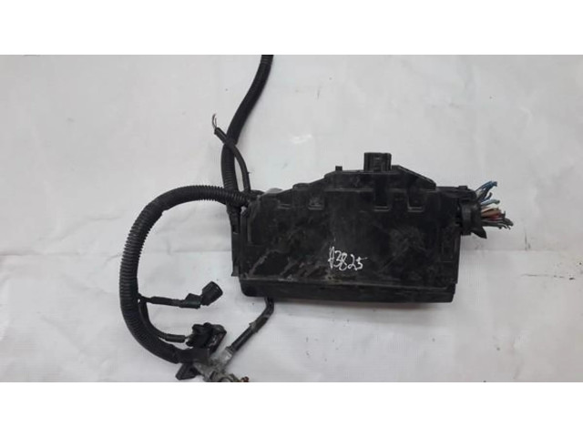   Pojistková skříňka 8266253090, 82662-53090   Lexus  220D-250-350 2006