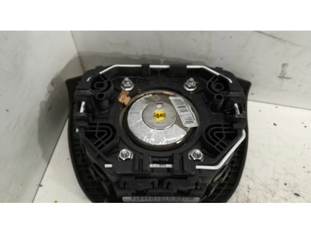 Подушка безопасности водителя 30349336   Ford Focus