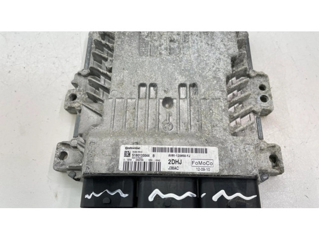 Řídící jednotka AV6112A650YJ, S180133044   Ford C-MAX II 2012