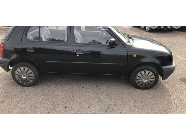 Přístrojová deska  Nissan Micra C+C 1998   