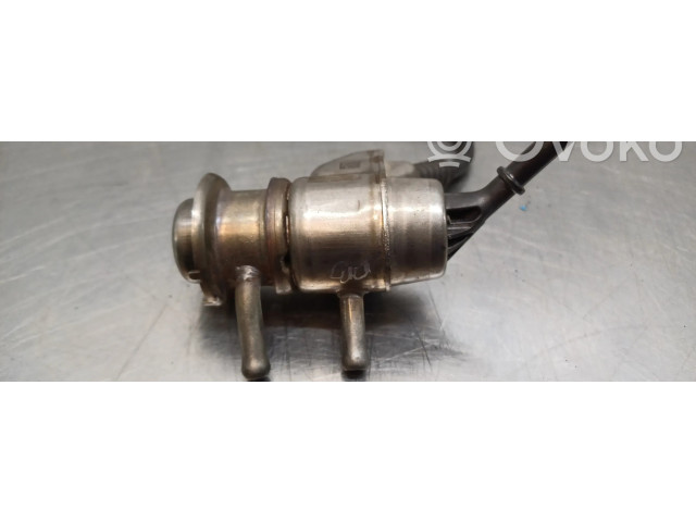 Форсунка 296302U200, 044402515    KIA Ceed для дизельного двигателя D4FE 1.6