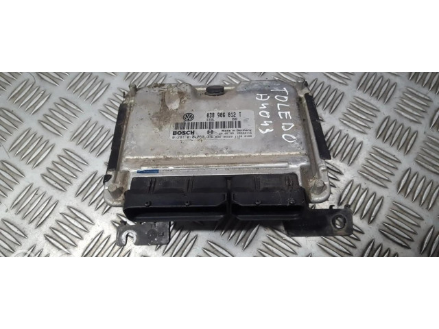 Блок управления двигателя 038906012t, 0281010060   Seat Toledo II (1M)