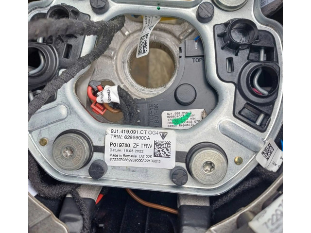 Руль Porsche Taycan 9J1  2019 -  года 9J1419091CT      