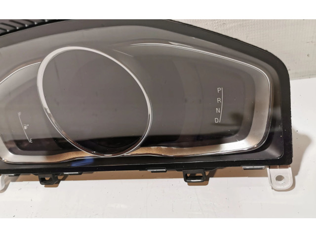 Přístrojová deska  Volvo V60 2016 31473467  