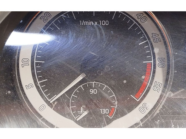 Přístrojová deska  Skoda Octavia Mk3 (5E) 2017 5E0920741E  