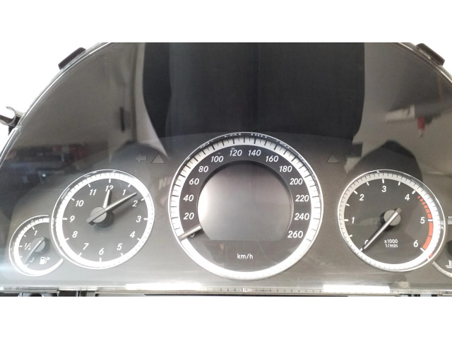 Přístrojová deska  Mercedes-Benz E W212 2015 A2129005003, A2125400548  