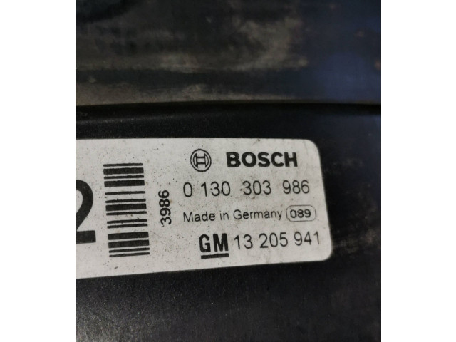 Vstřikovací lišta 13205941, 0130303986   Opel Astra G     