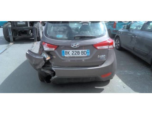 Zpětné zrcátko  Hyundai ix20 2011  876201K030CA  
