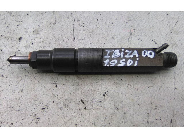 Vstřikovač 028130203F   Seat Ibiza II (6k)     