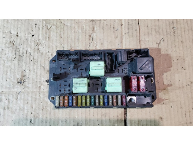   Pojistková skříňka 518776109, 210323012403   Land Rover Range Rover L322 2004