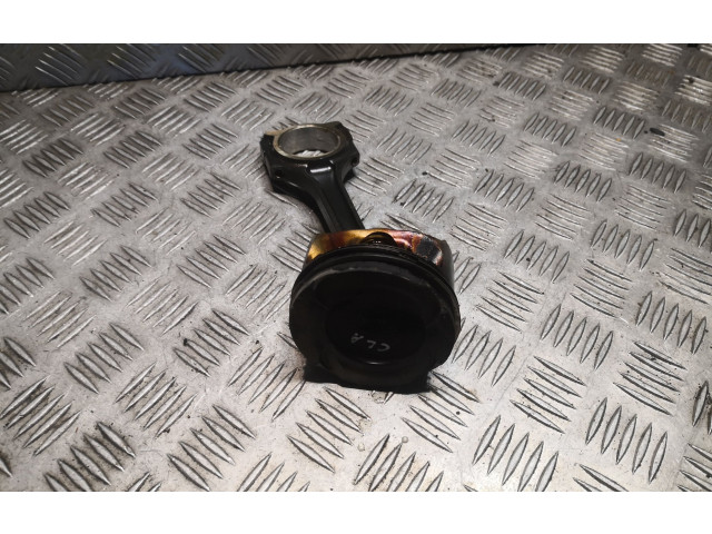Píst 2700300420, A2700300420   Mercedes-Benz CLA C117 X117 W117    M 270.910 