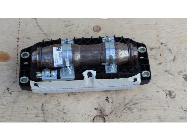 Подушка безопасности водителя 4G8880204D   Audi A6 S6 C7 4G