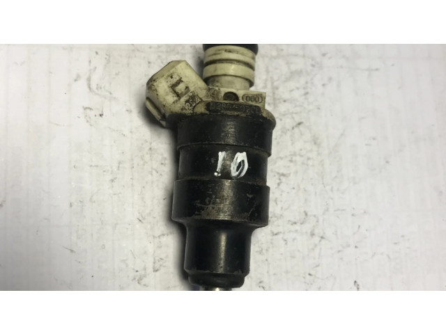 Vstřikovač 0280150208   BMW 3 E30  pro benzínový motor 0.0  