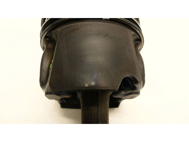 Píst 0851E, 9812818680   Ford Mondeo MK V    T8CC 