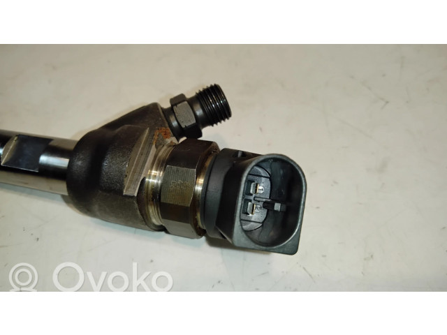 Vstřikovač 0445110613, 8514146   BMW 2 F22 F23  pro naftový motor 2.0  1068