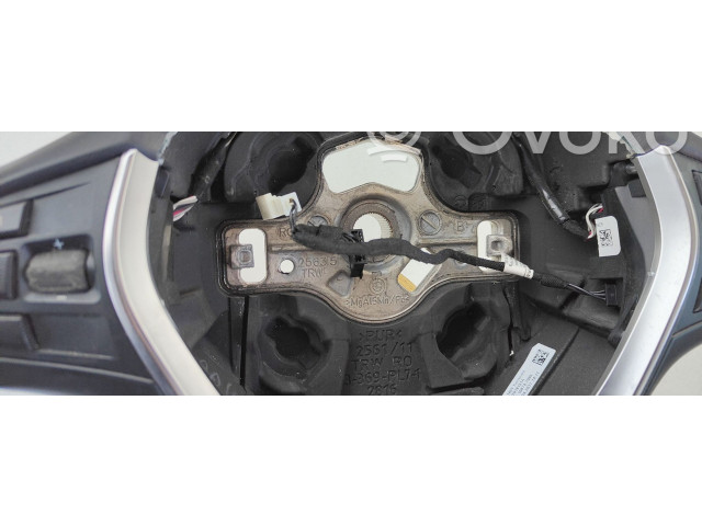 Volant BMW 4 F36 Gran coupe 2015 34263786A  