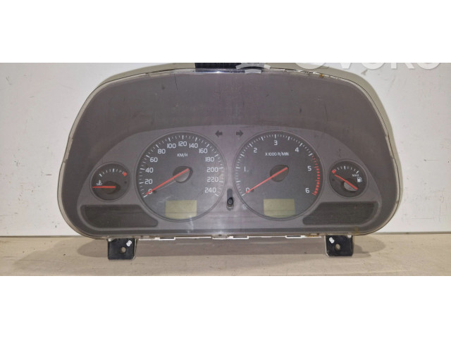 Přístrojová deska  Volvo V70 2003 9168386  