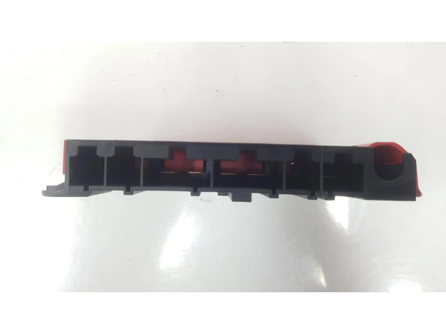 Блок предохранителей 61149227752   BMW 7 G11 G12    