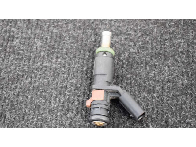 Vstřikovač A2720780123   Mercedes-Benz CLK A209 C209  pro benzínový motor 3.5  