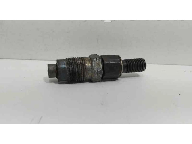 Vstřikovač 2360069105, 81852   Toyota Land Cruiser (J100)    1KZTE 