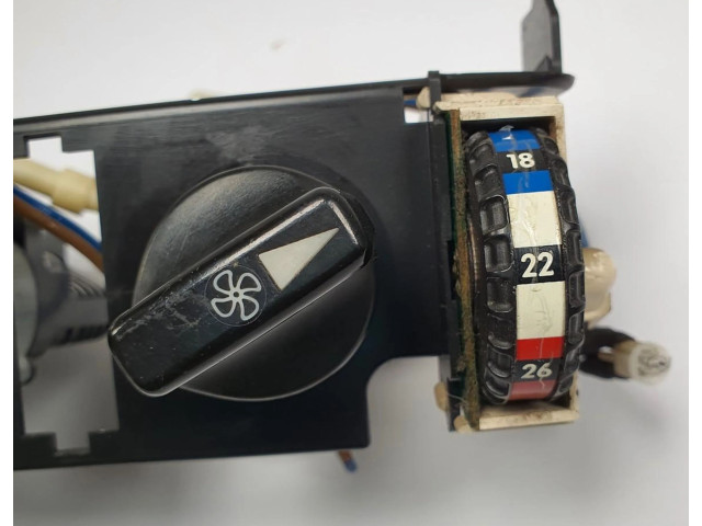 Блок управления климат-контролем 1268330014   Mercedes-Benz S W126