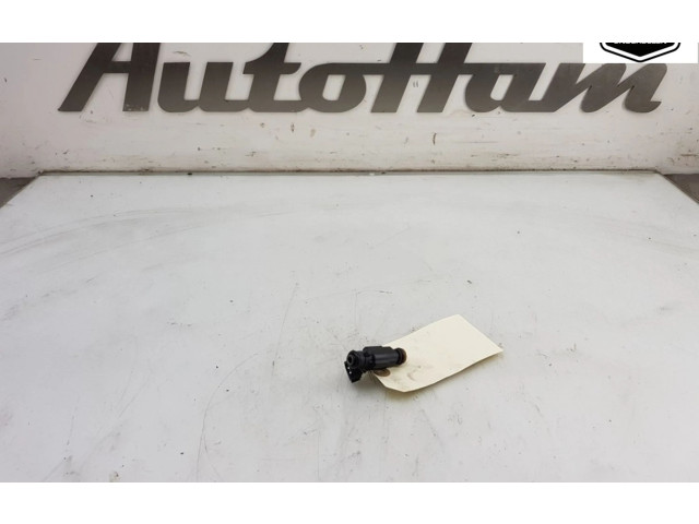 Vstřikovač 0280157127, 0280157127   Peugeot 208    EB2F(HMZ) 