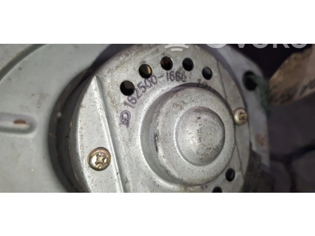 Вентилятор печки       Mazda 121 SM