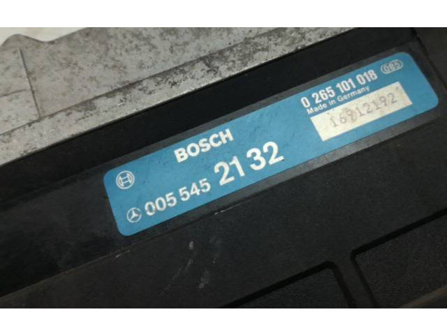 Řídící jednotka 0055452132  0265101018   Mercedes-Benz 190 W201 1991