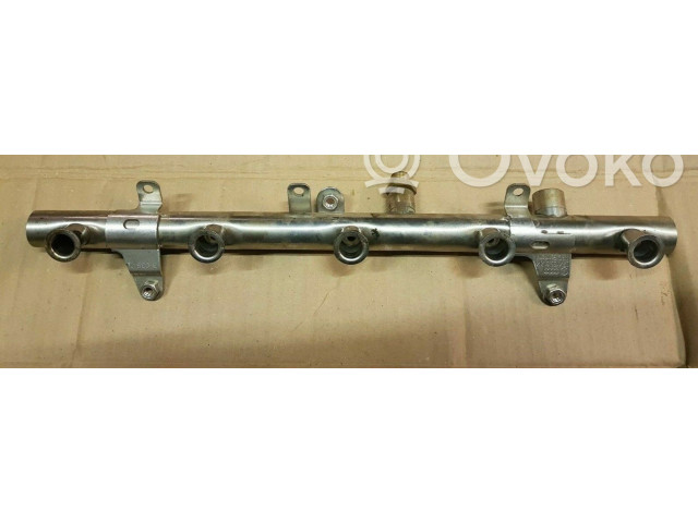 Vstřikovací lišta 07K133317K, rs3   Audi RS3  pro benzínový motor 2.5  