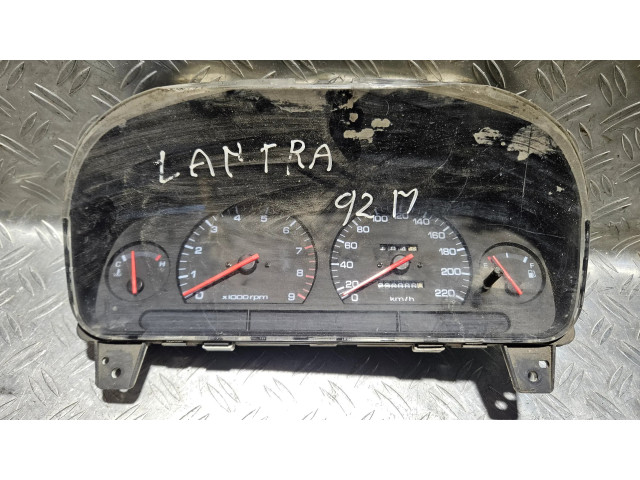 Přístrojová deska  Hyundai Lantra I 1993 71110551, 78811290  