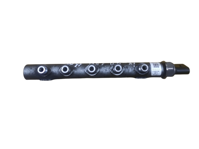 Vstřikovací lišta 314002A700, 9307Z528A   Hyundai ix20  pro naftový motor 1.4  