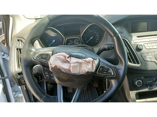 Volant Ford Focus ST 2015   