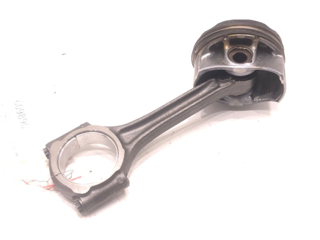 Píst 9807260380FHNS   Citroen C4 III e-C4     