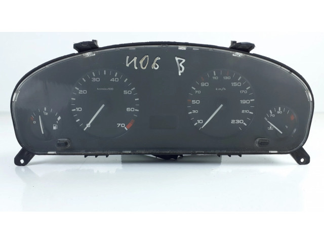 Přístrojová deska  Peugeot 406 1999 9630372480, KL5518  