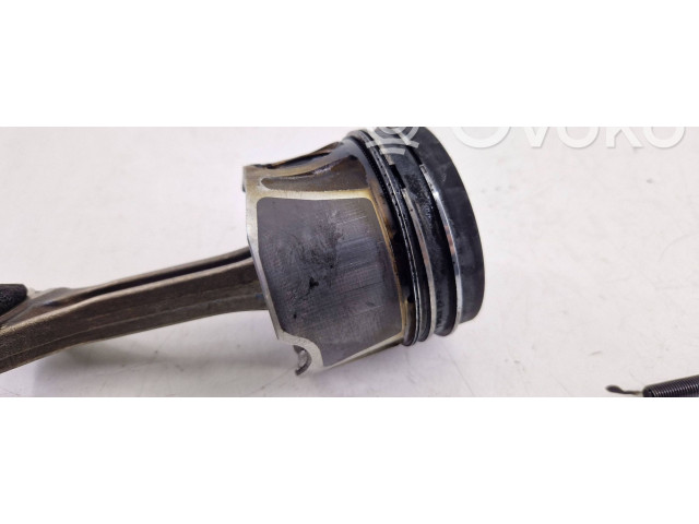 Píst 059AJ, CVU   Audi A6 S6 C7 4G    CVU 