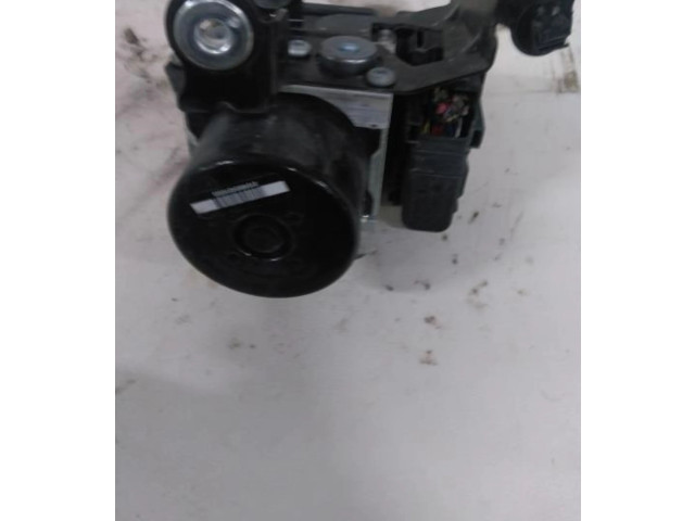 Jednotka ABS 31261143, P30681619   Volvo V70 2011